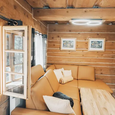 Zeit Huettendorf * Turracher Hohe